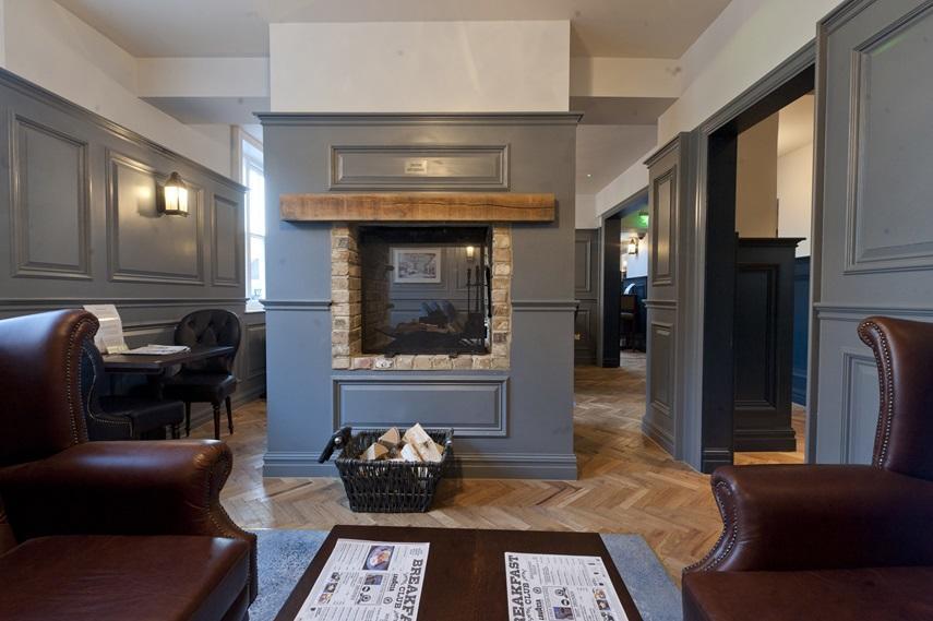 The Golden Hope Wetherspoon Hotel Ситингбърн Екстериор снимка